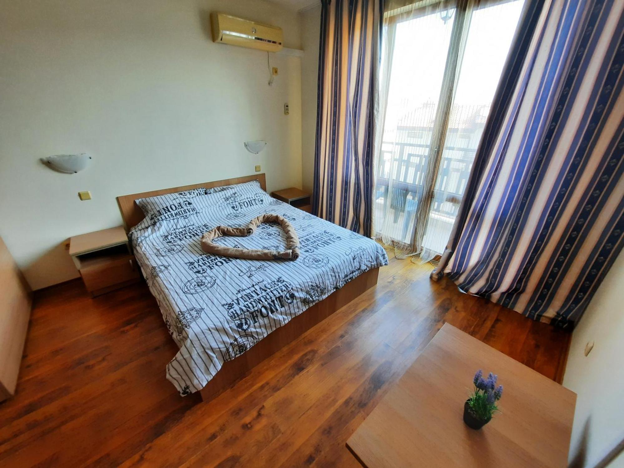 Apartmán Апатаменти За Гости Sunshine И Glory Sveti Vlas Exteriér fotografie