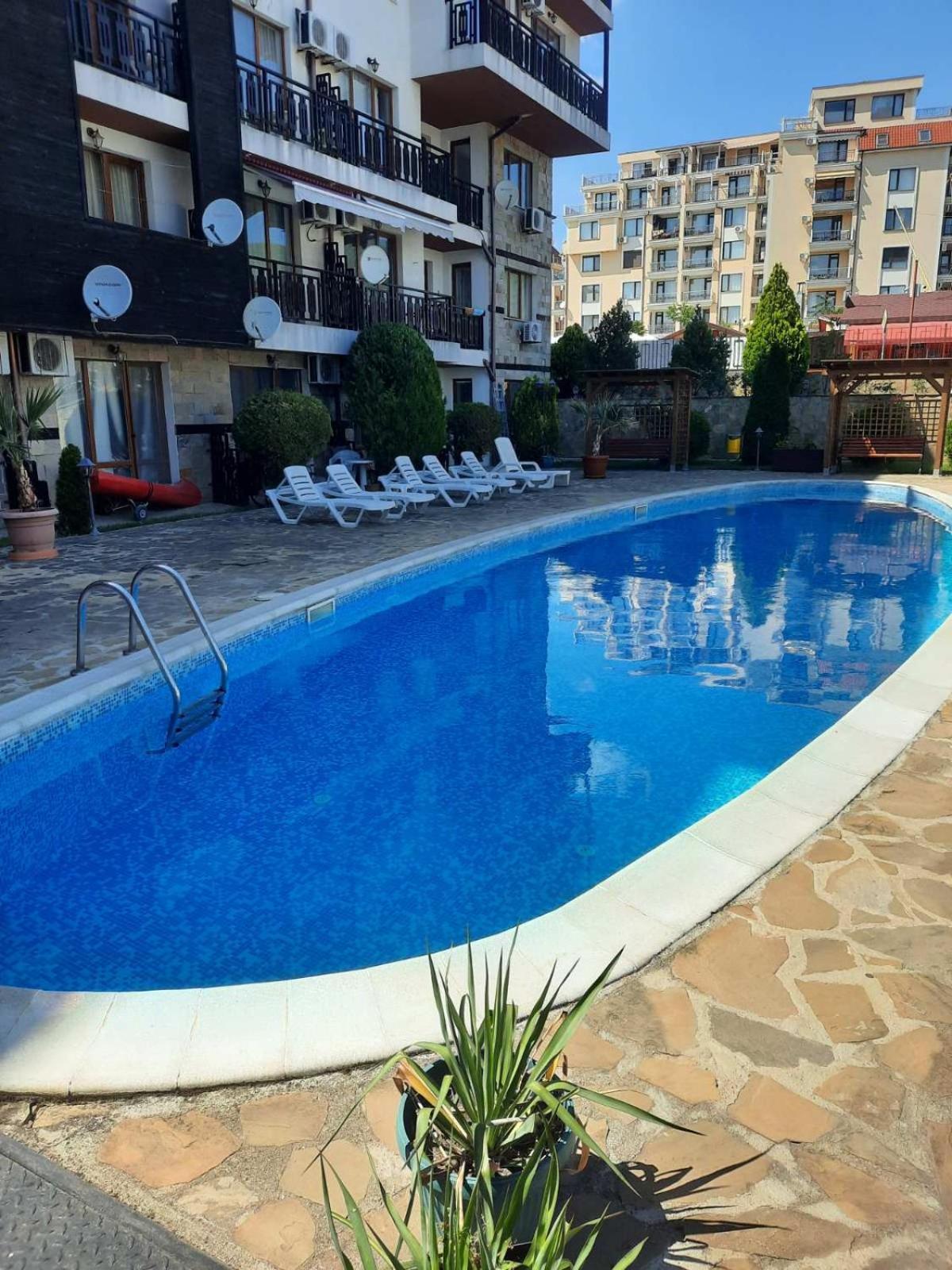 Apartmán Апатаменти За Гости Sunshine И Glory Sveti Vlas Exteriér fotografie