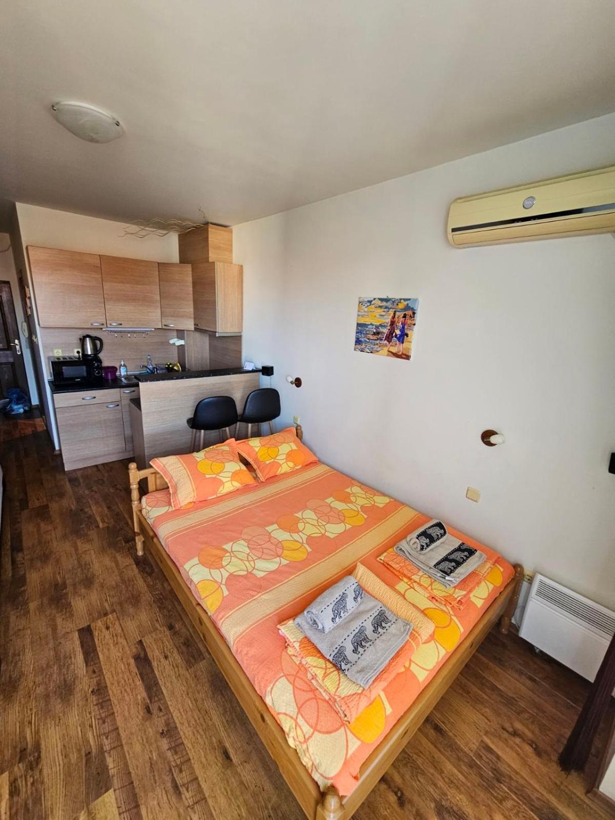 Apartmán Апатаменти За Гости Sunshine И Glory Sveti Vlas Exteriér fotografie