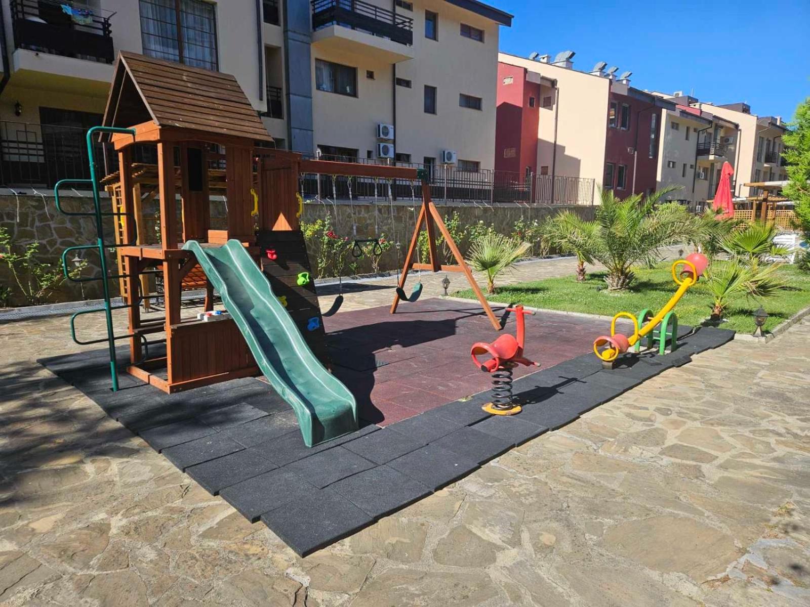 Apartmán Апатаменти За Гости Sunshine И Glory Sveti Vlas Exteriér fotografie