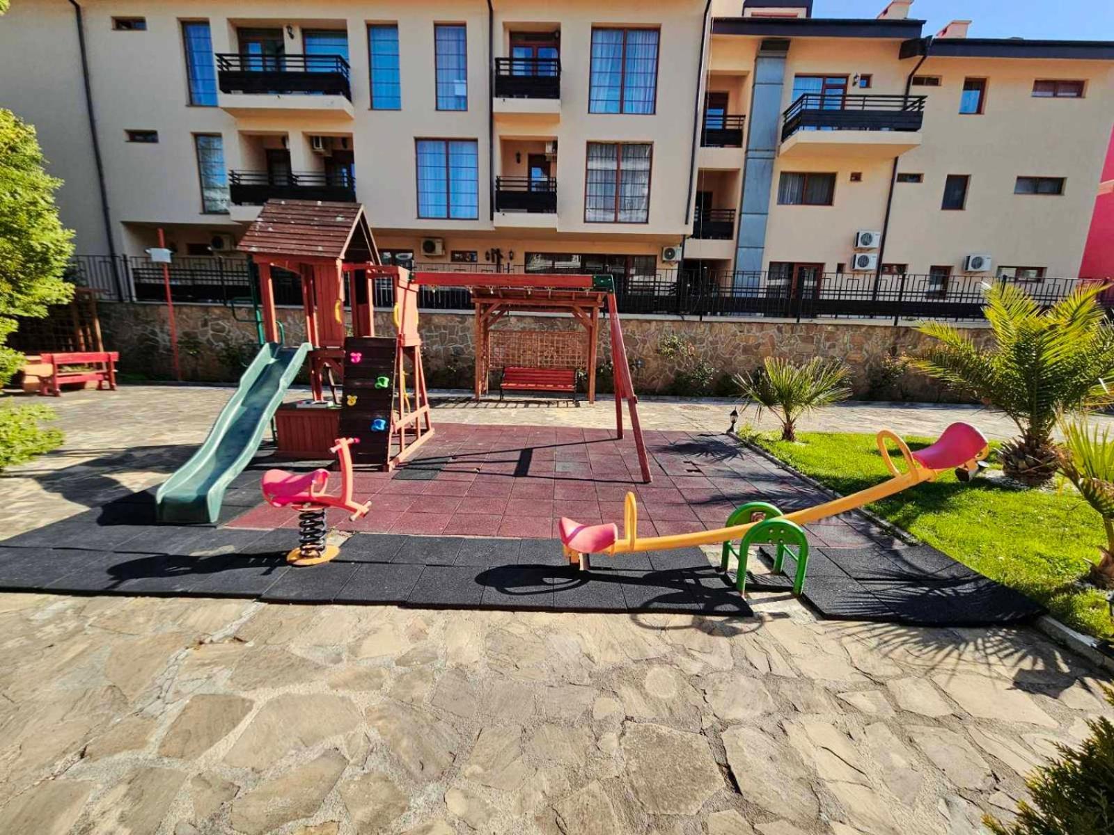 Apartmán Апатаменти За Гости Sunshine И Glory Sveti Vlas Exteriér fotografie